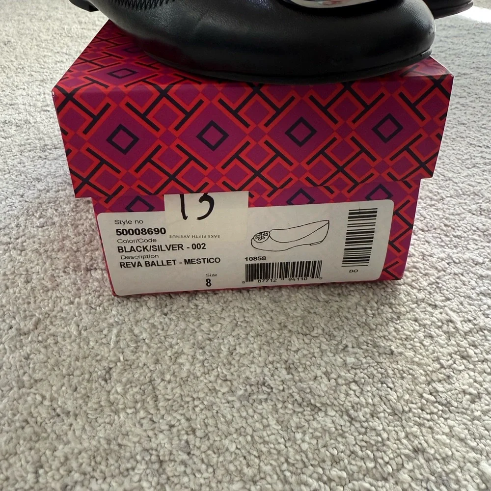 Size 8 Tory Burch Black Reva Ballet Flats - Picture 3 of 6